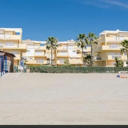 Lägenhet Beachfront In