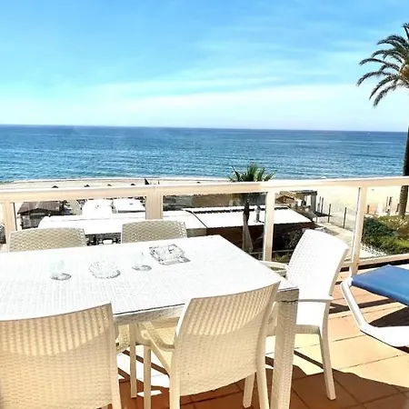 Apartment Beachfront In *